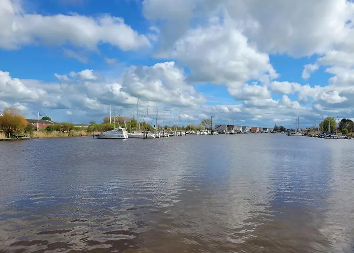 Am Yachthafen דירה *